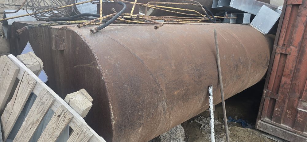 Емкость 11 кубовая