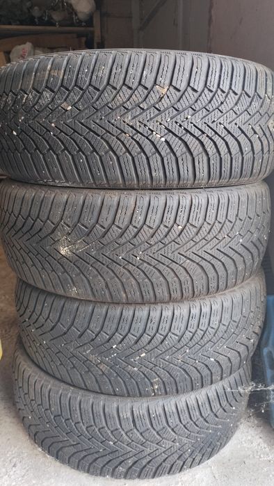 Продам шины липучка r16