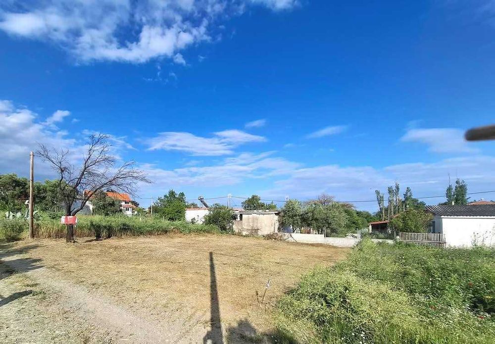 Продава се парцел с площ 350 м2 в Аспровалта, Гърция