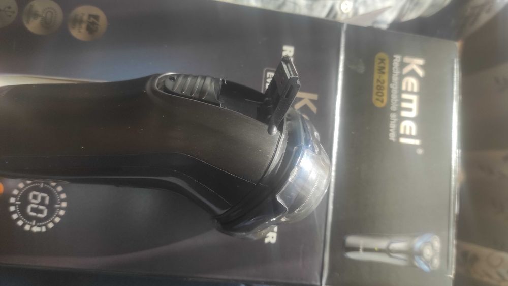 Електрическа самобръсначка Kemei