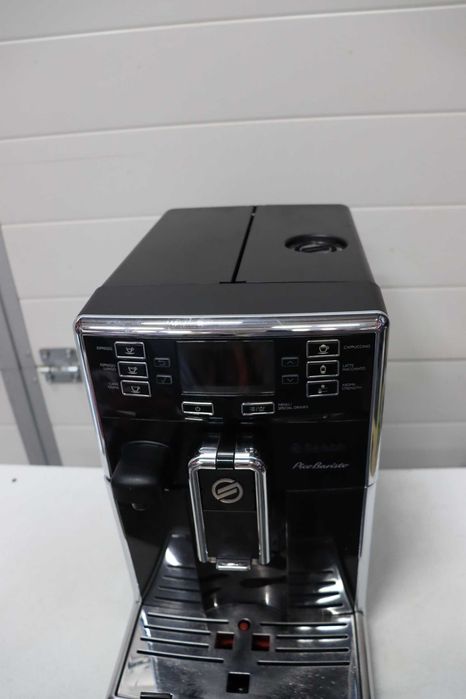 Кафеавтомат Saeco PicoBaristo HD8925, автоматична, 1.8 л, 100% керамична мелница, Бързо загряване, Черен