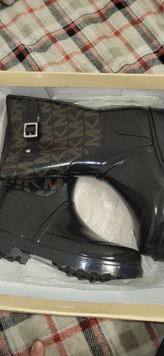 Cisme cauciuc Michael Kors marimea 39