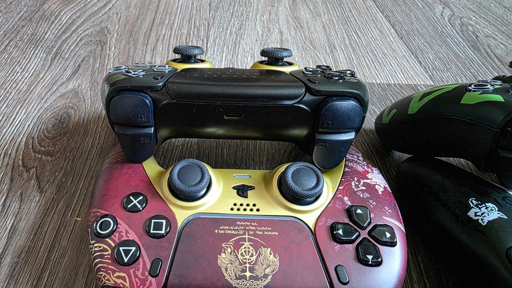 Реновирани PS5 контролери с TMR Hall Effect стикове (Без дрифт)