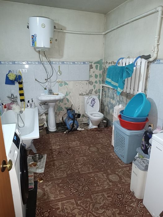 Продам дом пригород Новодолиский