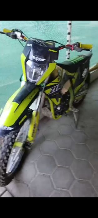 мотосрортЭндруро 300