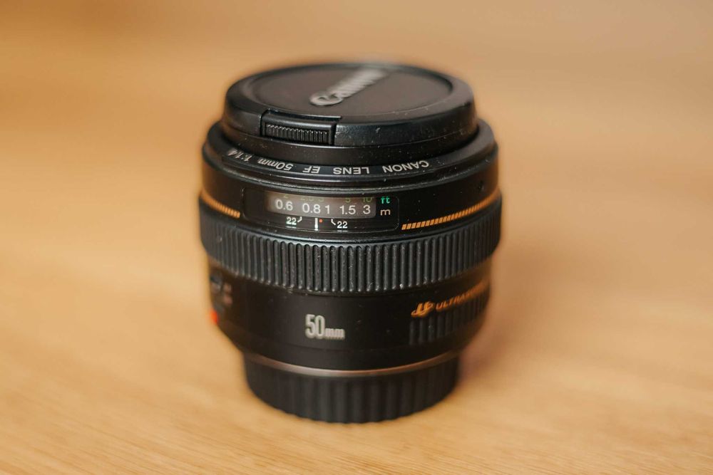 Canon EF 50mm f/1.4 USM | Obiectiv luminos | AF USM | Capace originale