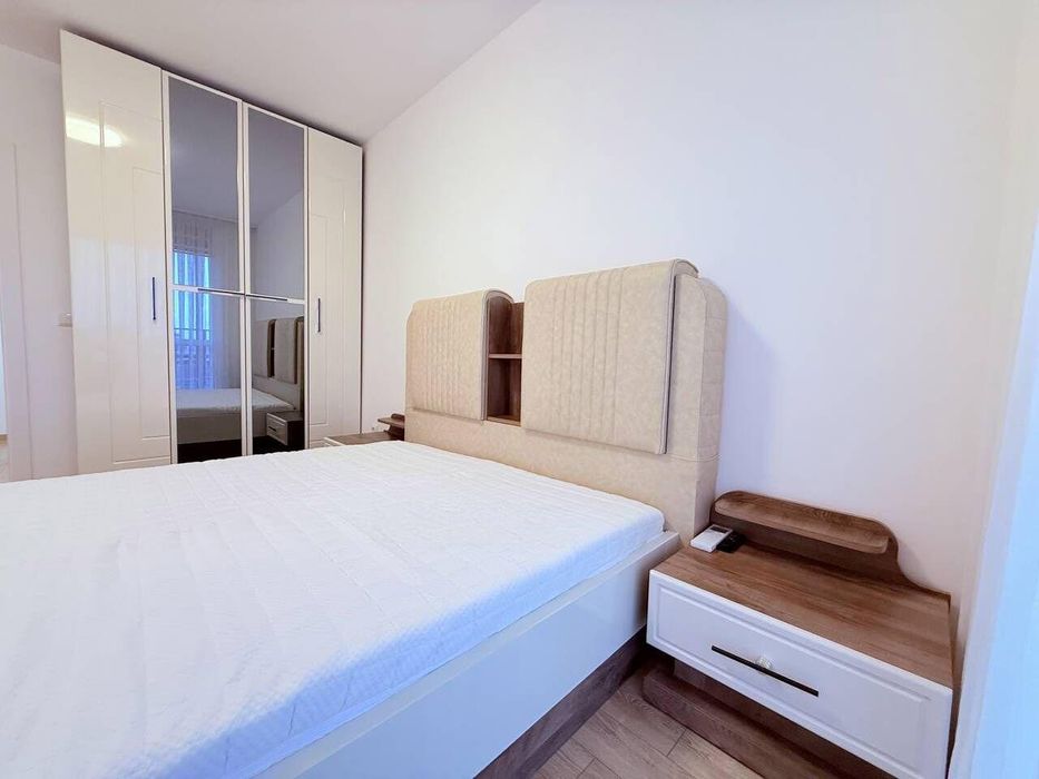 Дава се под наем Двустаен апартамент в Бургас, Изгрев - 72 кв.м за 663 € - Снимка #4