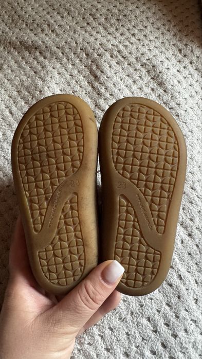 Pantofi barefoot 23