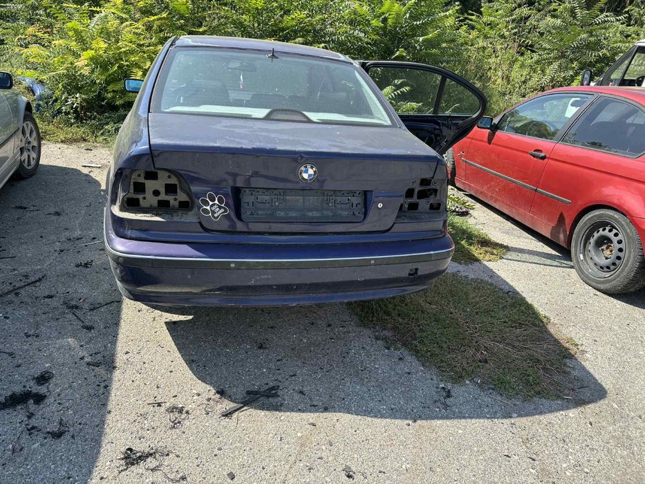 Бмв е39 м52б20 на части всичко налично