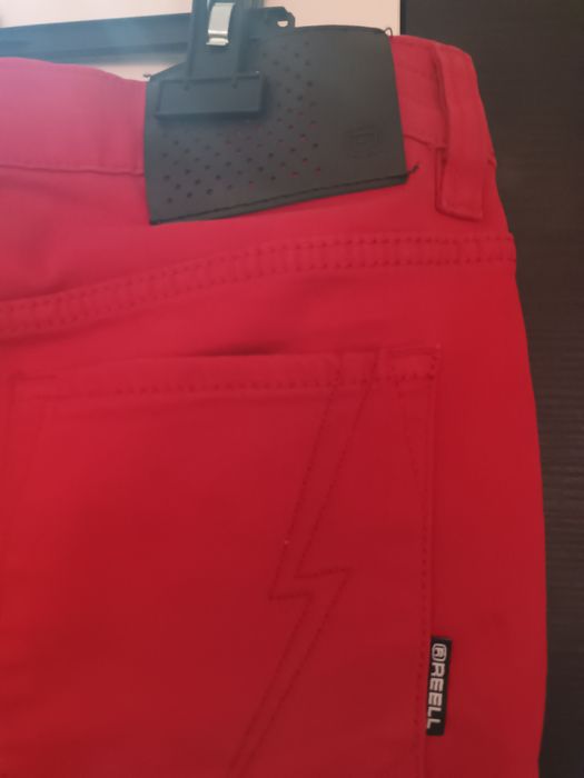 Blugi noi reell 34/32