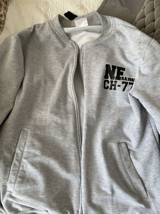 Продам кеды конверсы