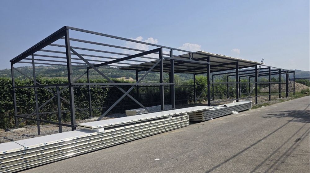 Vand hale si structurii metalice
