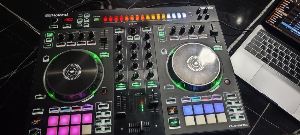 Roland DJ 505 serato