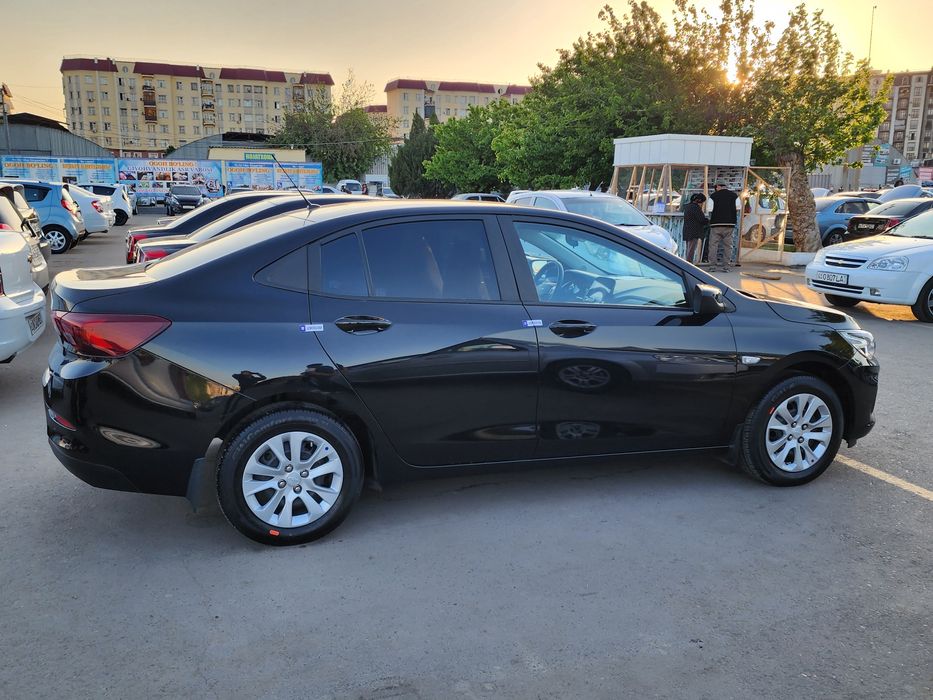 Chevrolet Onix 2024 — 4