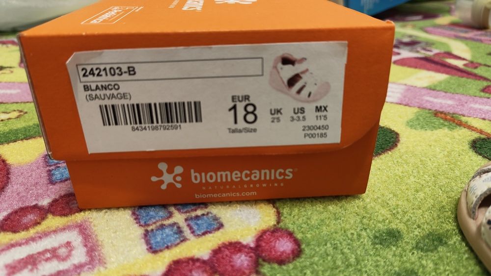 Сандали за прохождане biomechanics