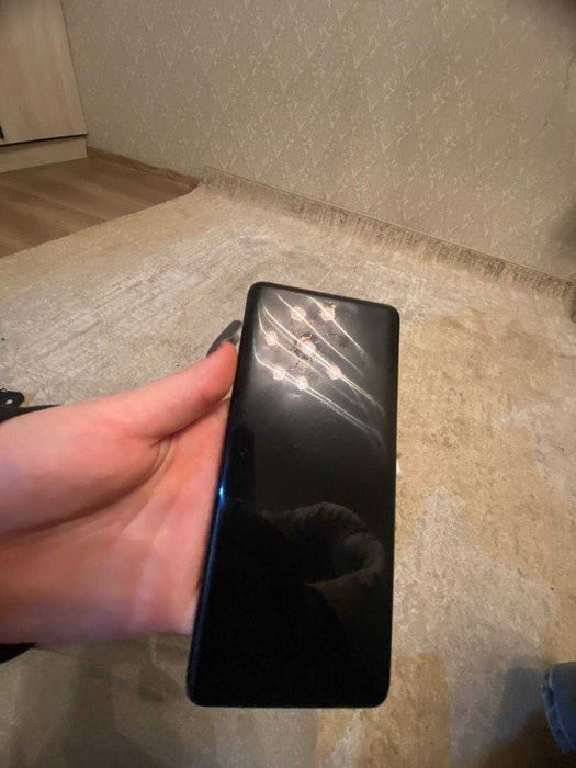 Продам телефон. Honor 200 pro