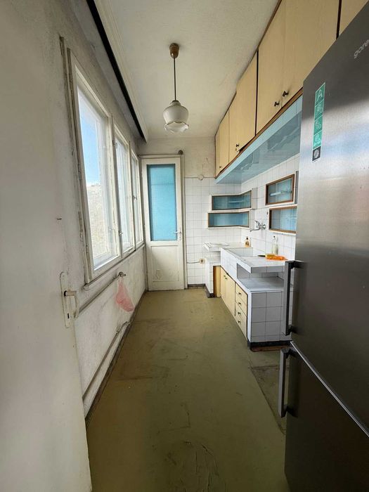 Продава се Четиристаен апартамент в Пловдив, Гагарин - 96 кв.м за 2256 €/кв.м - Снимка #9