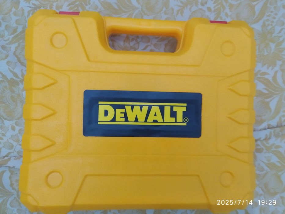 Шуруповёрт Дрель сотилади