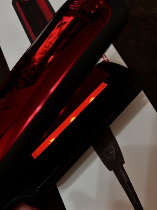 Преса за коса BIO INFRARED Keratine – инфрачервена, с дисплей