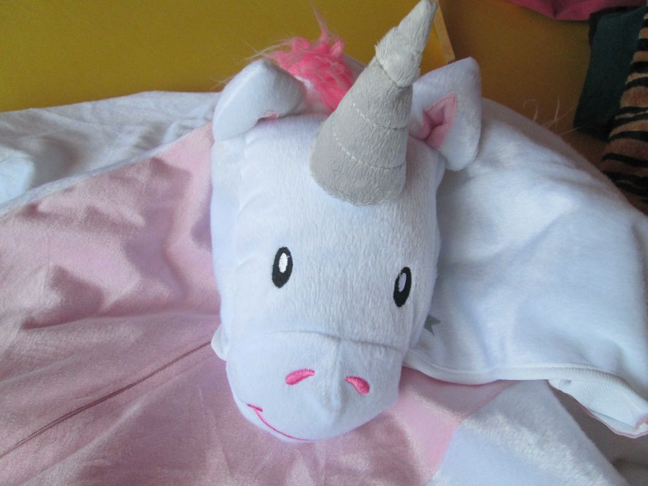 salopeta "unicorn" evenimente L