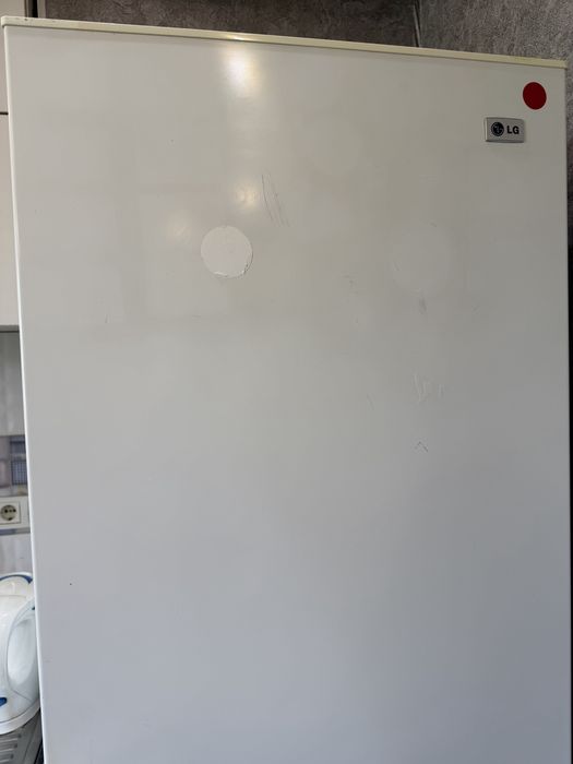 Продам холодильник LG б/у
