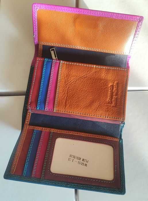 Дамско портмоне класик от естествена кожа