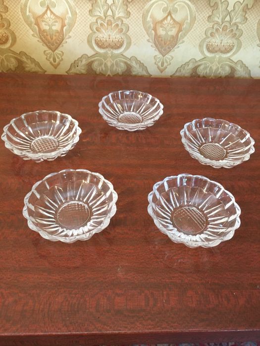 Стеклянная посудв