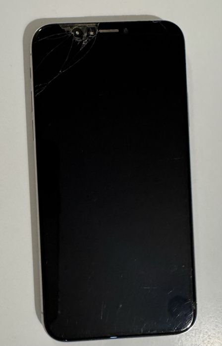 iPhone X – Ecran spart / Pentru piese sau recondiționare