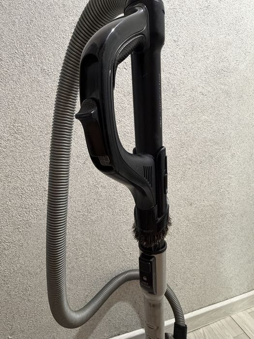 Продам пылсос Ровента