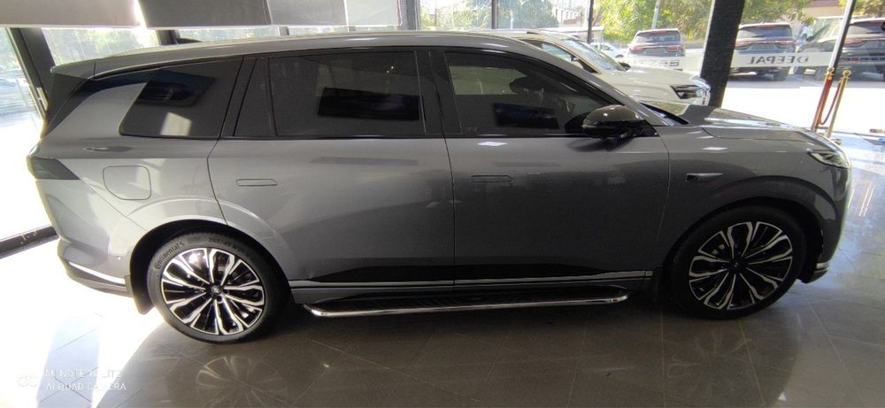 DongFeng 008 Ultra gibrid