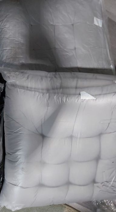 Set 4 perne pentru scaune culoare gri 40x 40x4 cm noi preț set