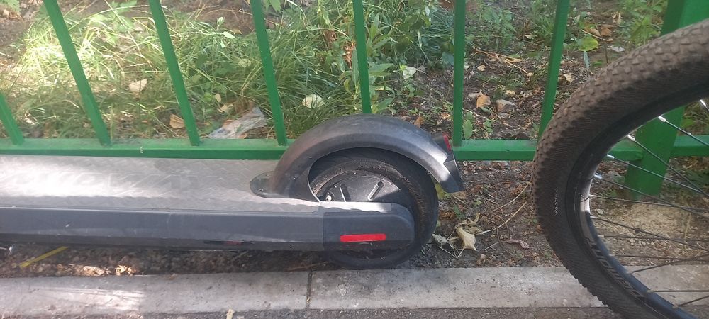 Продам электро самокат не дорого