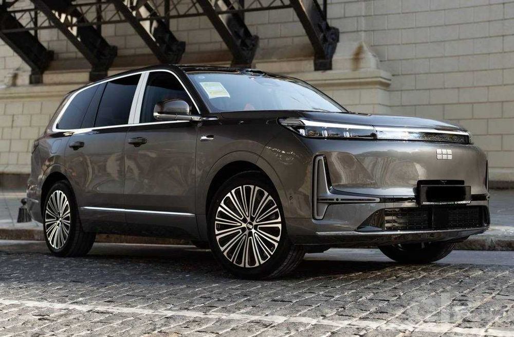 GEELY M9 2026 - Экономия в городе, свобода на трассе