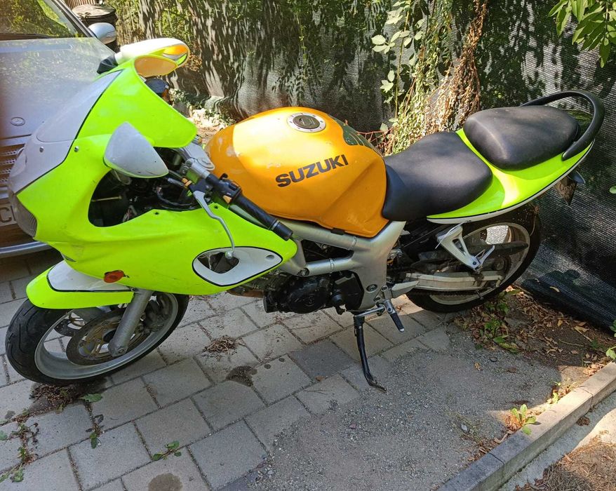 Suzuki SV650S от 2002г за части