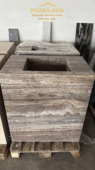 Lavoare din marmură, onix și travertin - design premium