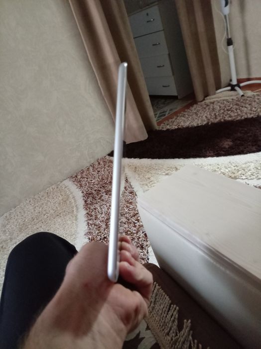 Продам Айпад срочно