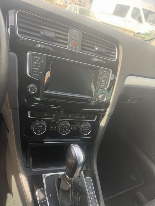 VOLKSWAGEN Golf 2015 — imagine 3