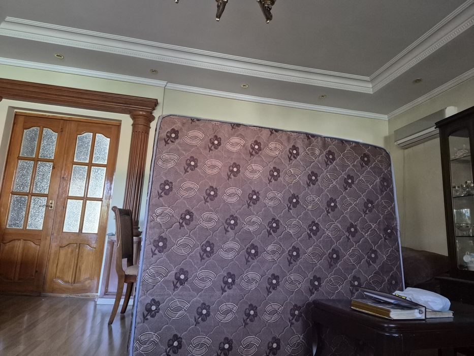 Матрас  отдам даром