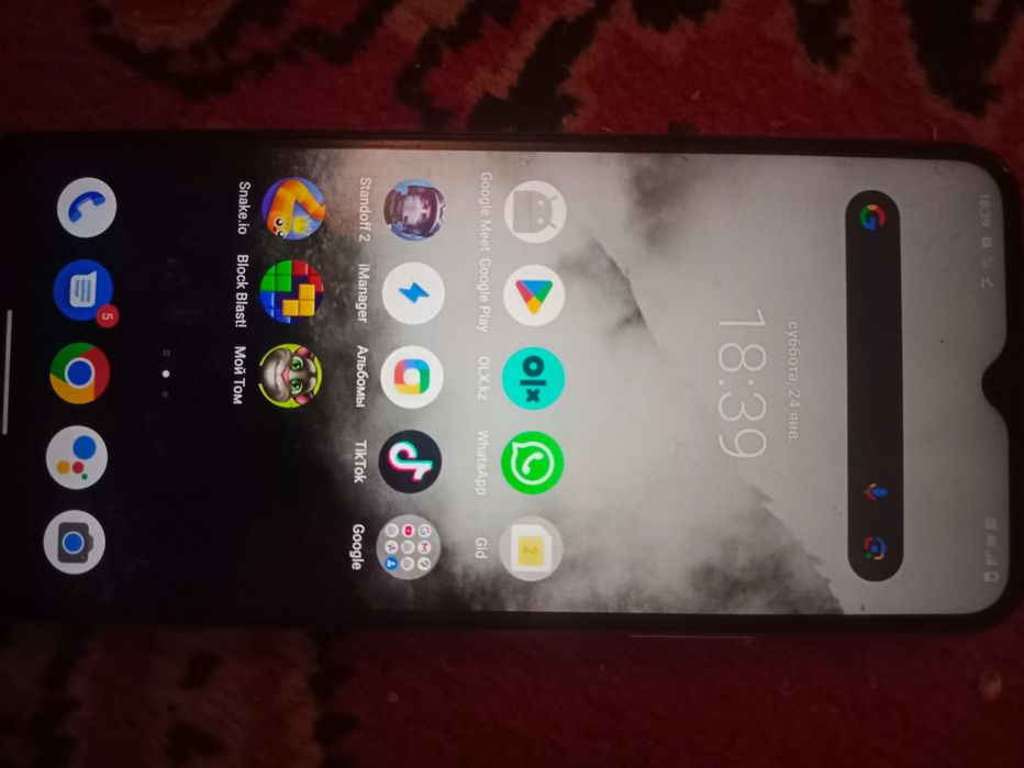 Продам телефон виво у33с