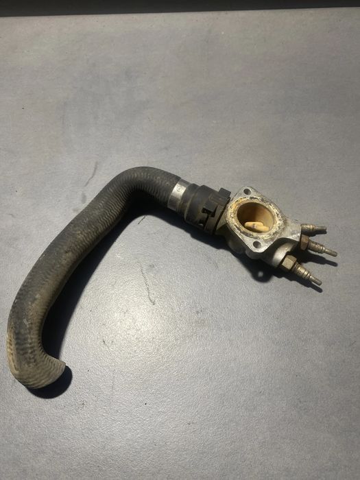 Preincalzitor apa 038121145 Volkswagen VW Passat 2000