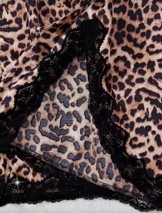 Дамска нощница от две части - рокля и халат