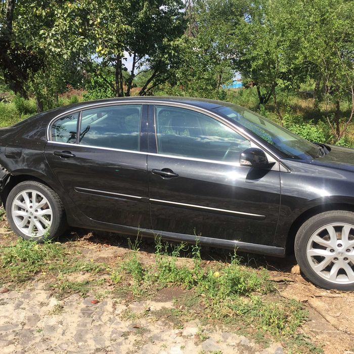 Dezmembrari Renault Laguna 3 1.5-2.0 dci 2007-2014