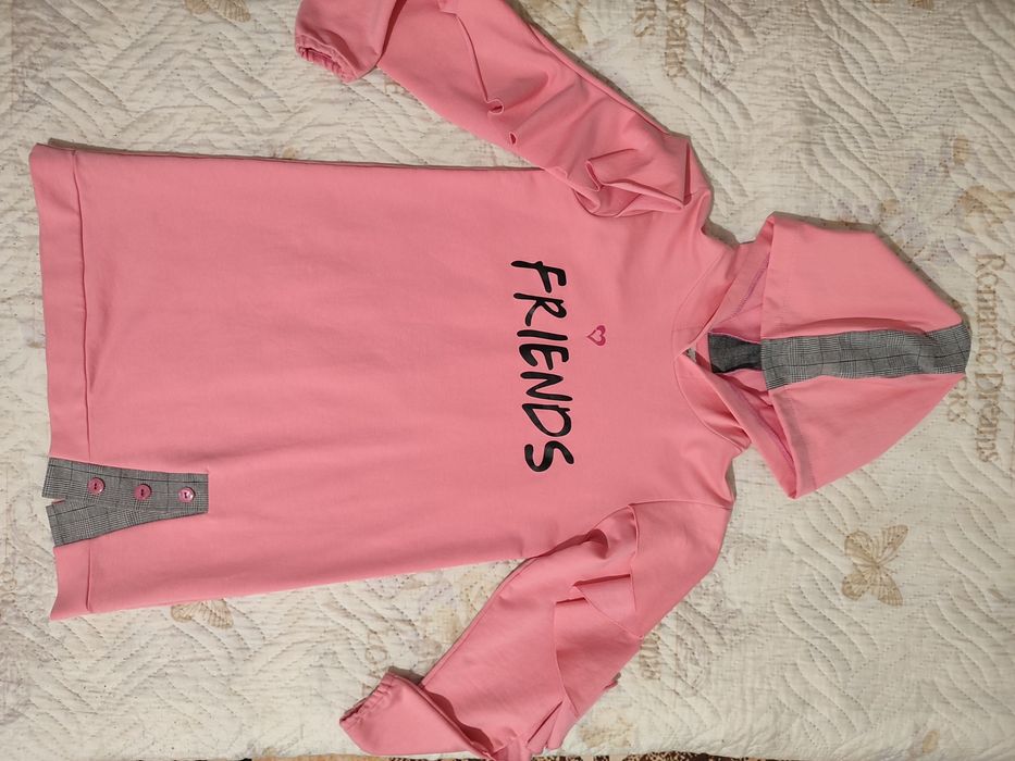 Декорация.Туники есенно-зимни. Размер140