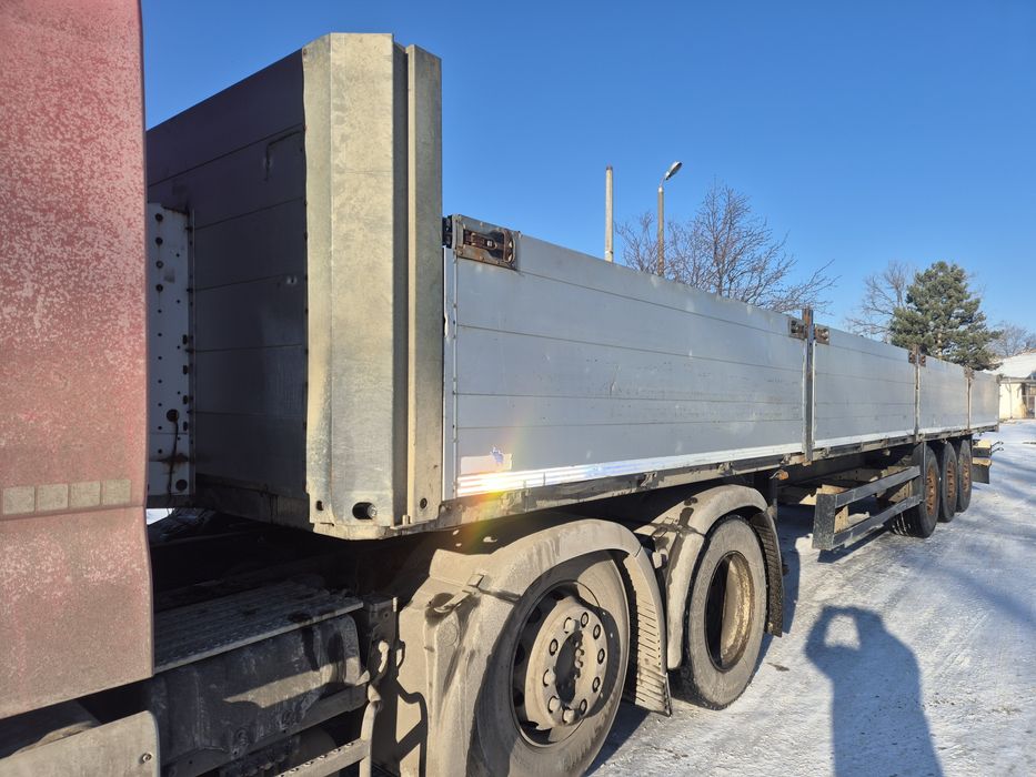 Semiremorci  Schmitz cu prelata si obloane. Sasiu galvanizat. Mai mult