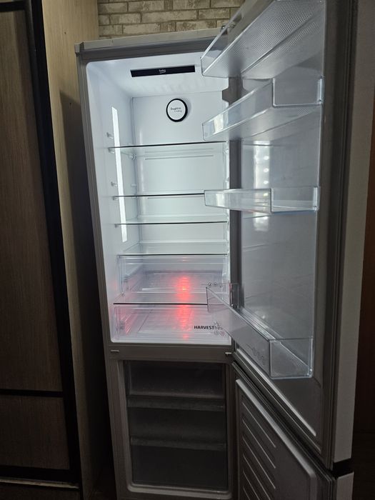 Холодильник Beko No Frost
