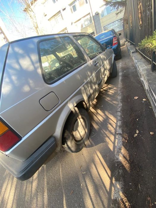 Продам  гольфа 2