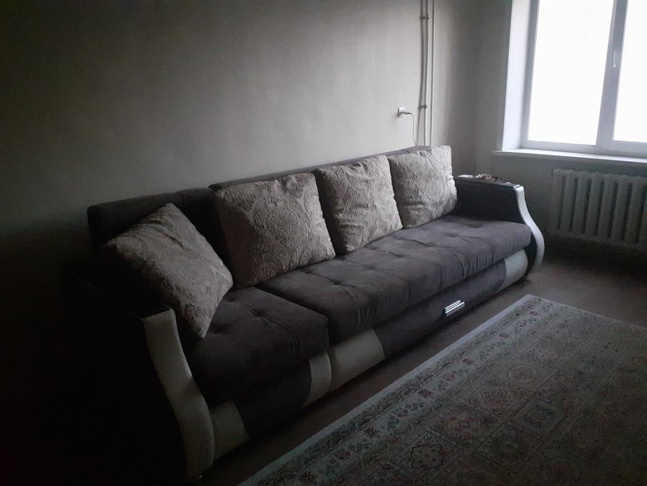 Продам диван в отличном состоянии