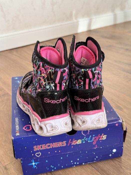 Ботинки осенние Skechers