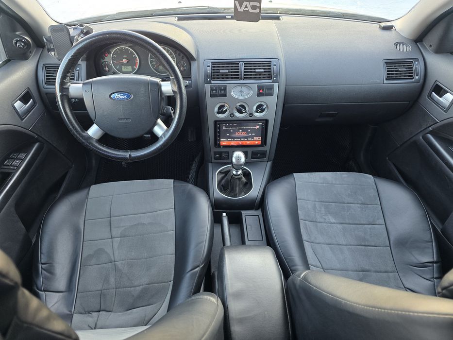 Продам Форд Мондео 2002 года выпуска