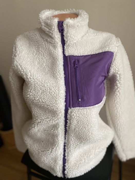 Бяло пухено яке НОВО